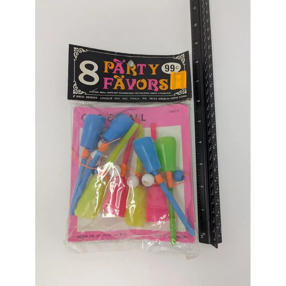 Vintage Party Favors Cup & Ball NEW In Package 8 In Set Unique Industries‎ Neon